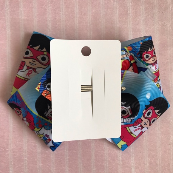 $5 Each/3 For $12 NWT Little Girls Handmade Bows - Picture 3 of 4